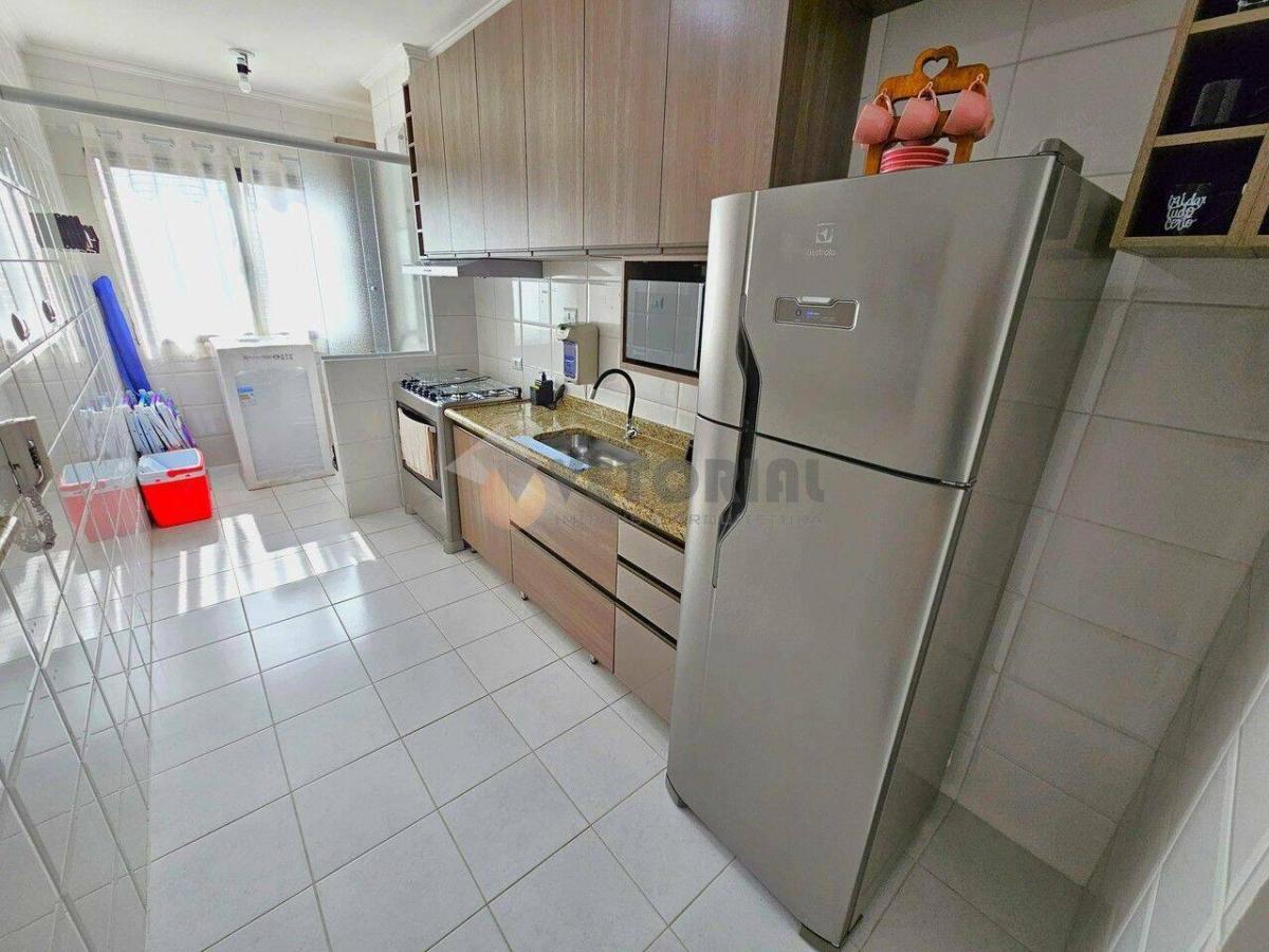 Apartamento à venda com 2 quartos, 77m² - Foto 7